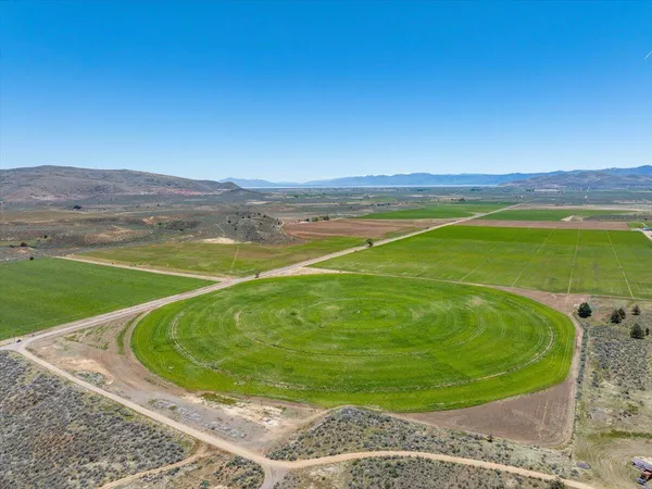 $2,850,000 | 478-505 Laura Lane, Litchfield, CA 96117