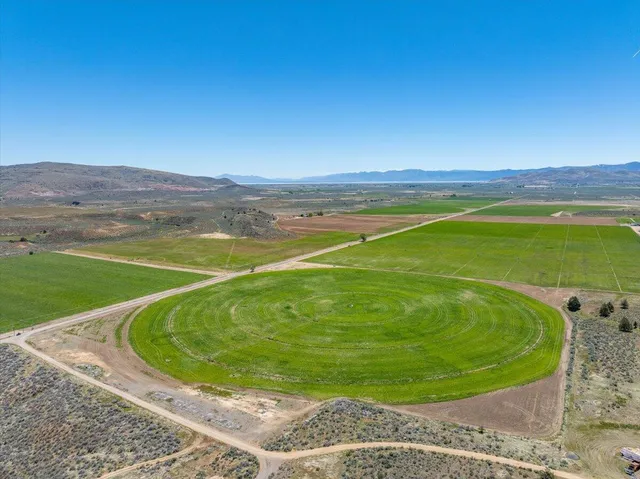 $2,850,000 | 478-505 Laura Lane, Litchfield, CA 96117