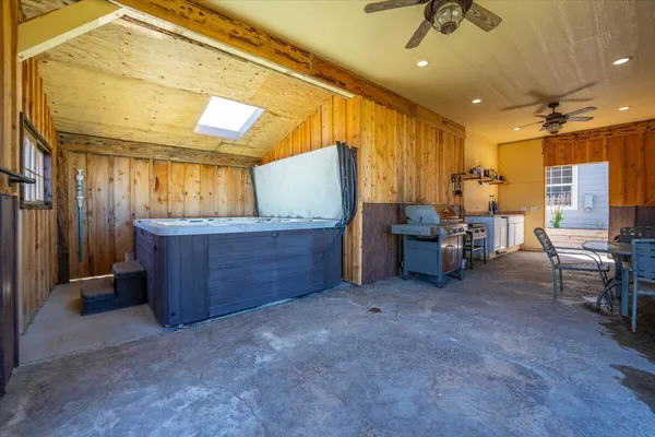 $2,850,000 | 478-505 Laura Lane, Litchfield, CA 96117