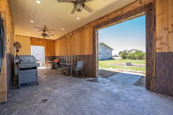 $2,850,000 | 478-505 Laura Lane, Litchfield, CA 96117