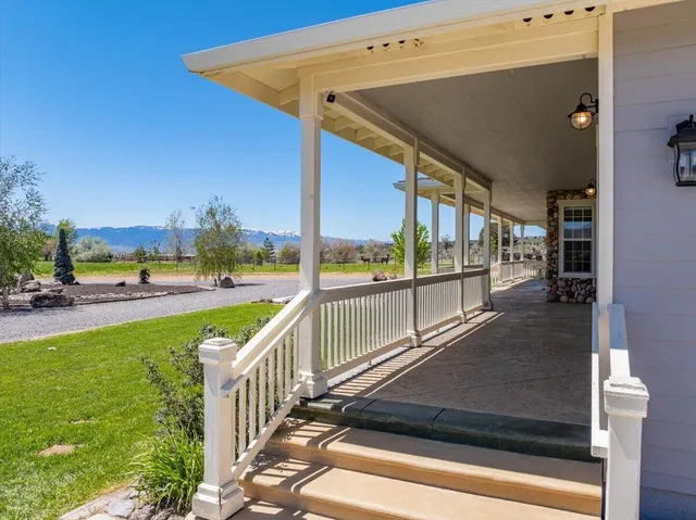 $2,850,000 | 478-505 Laura Lane, Litchfield, CA 96117