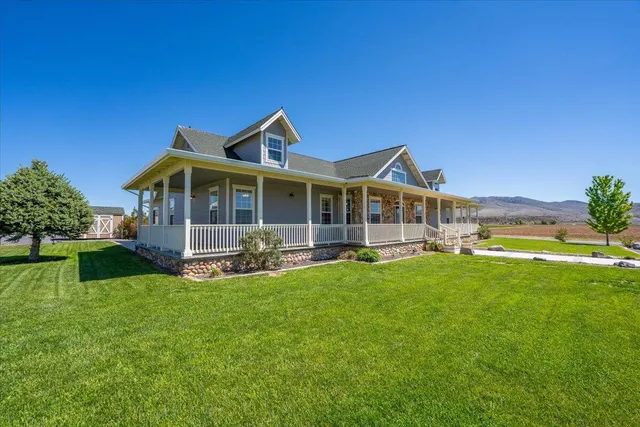 $2,850,000 | 478-505 Laura Lane, Litchfield, CA 96117