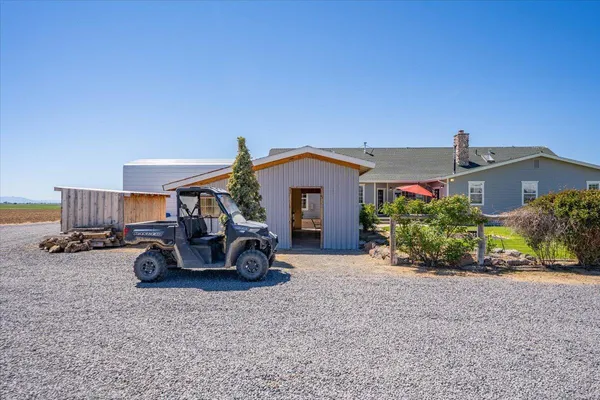 $2,850,000 | 478-505 Laura Lane, Litchfield, CA 96117