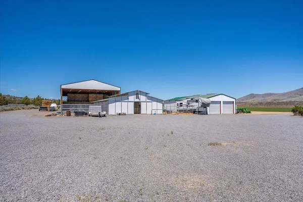 $2,850,000 | 478-505 Laura Lane, Litchfield, CA 96117