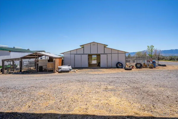 $2,850,000 | 478-505 Laura Lane, Litchfield, CA 96117