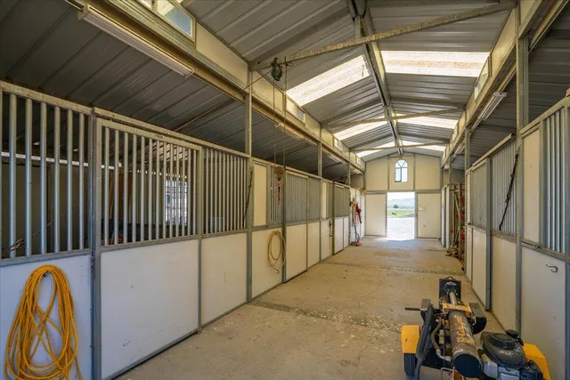 $2,850,000 | 478-505 Laura Lane, Litchfield, CA 96117