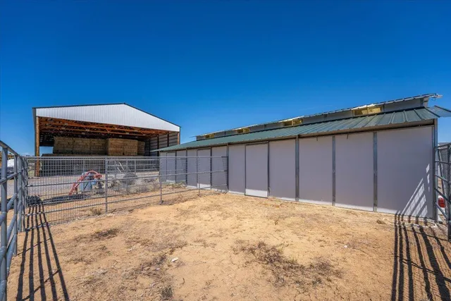 $2,850,000 | 478-505 Laura Lane, Litchfield, CA 96117