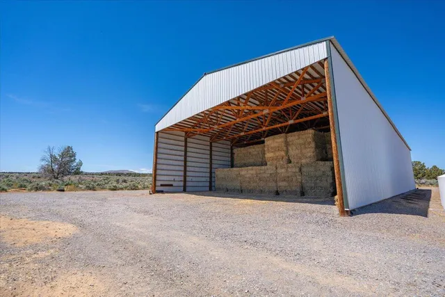 $2,850,000 | 478-505 Laura Lane, Litchfield, CA 96117