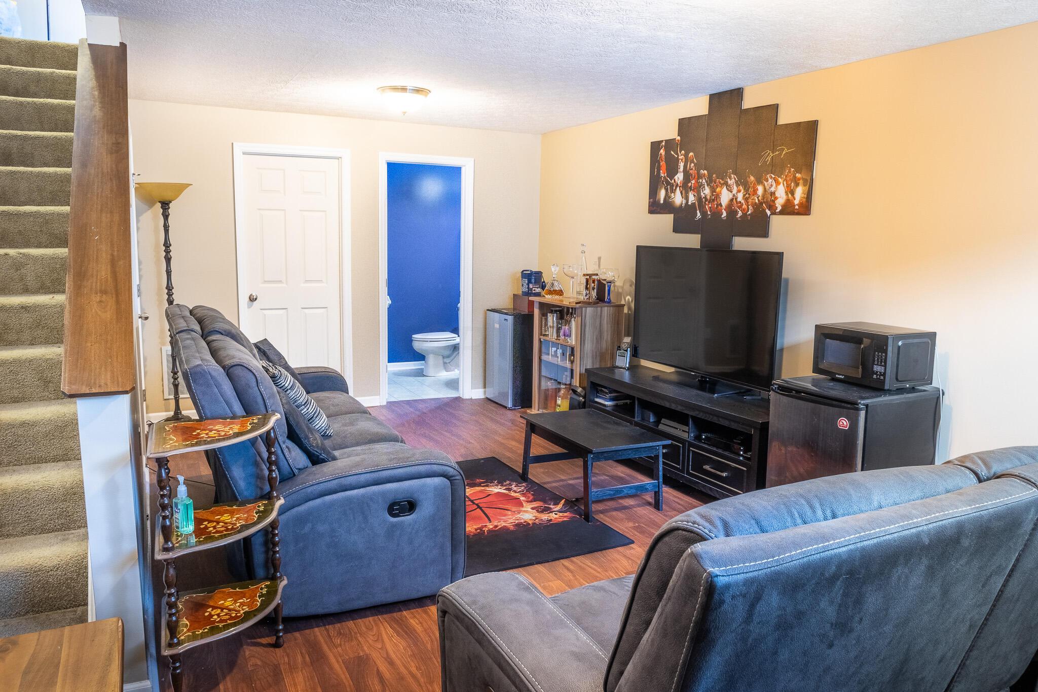 6314 Needletail Road Columbus, OH 43230 - Photo 18 of 23 KAIS6376-HDR