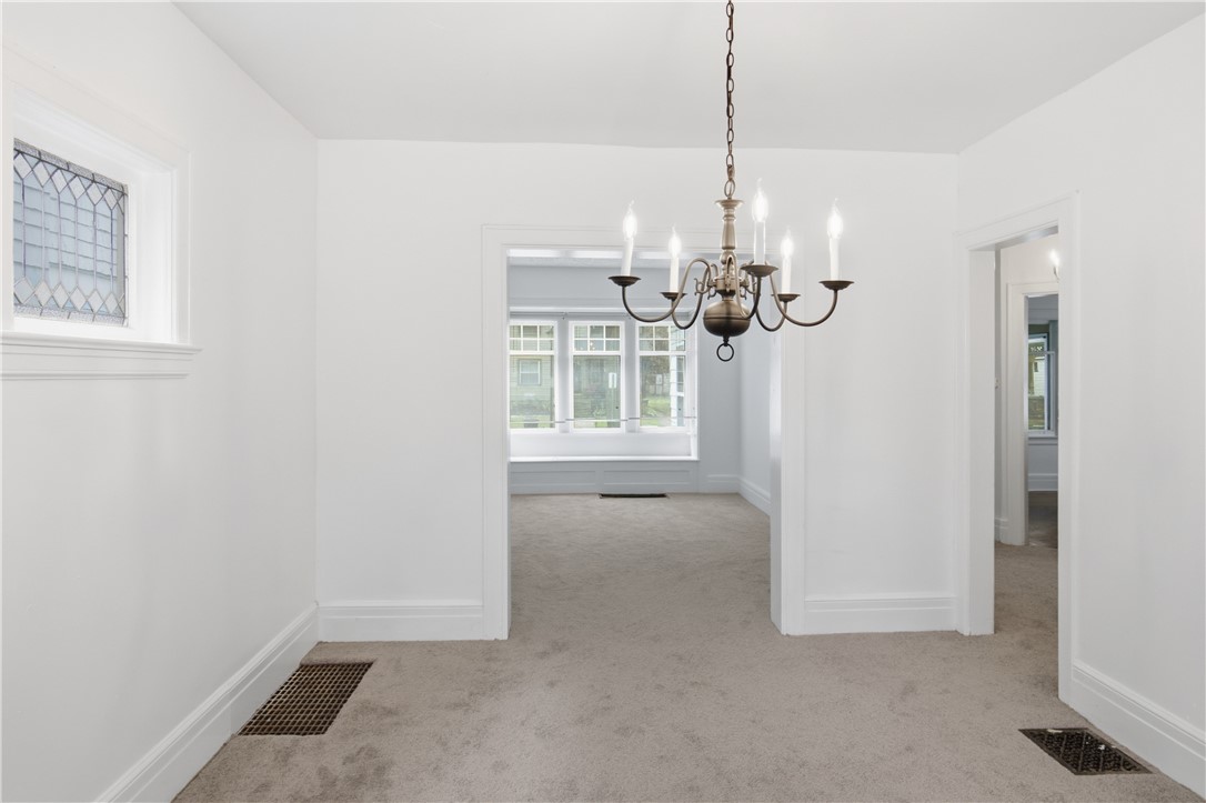 108 Aldine Street Rochester, NY 14619 - Photo 6 of 29 Gallery Image 6
