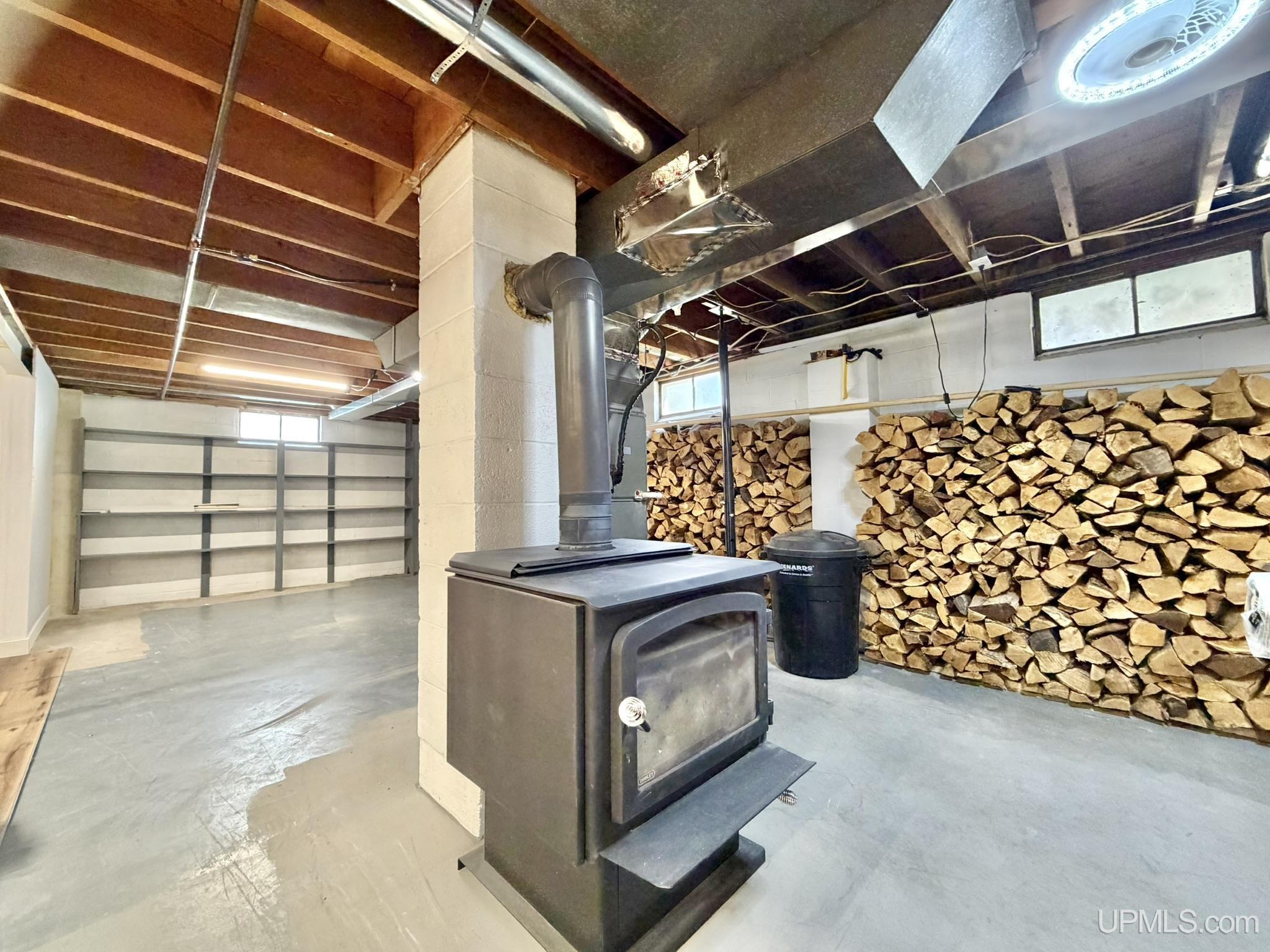 1316 Cleveland Street Niagara, WI 54151 - Photo 22 of 23