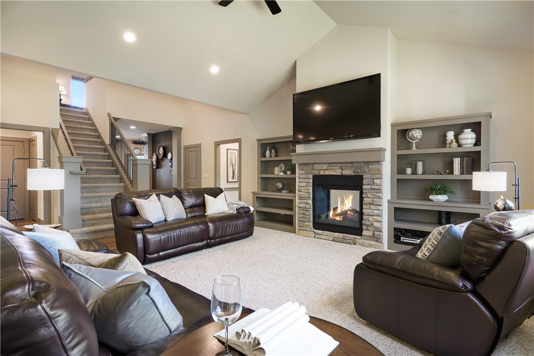 5012 Southeast 2nd Place Renton, WA 98059 - Photo 4 of 29