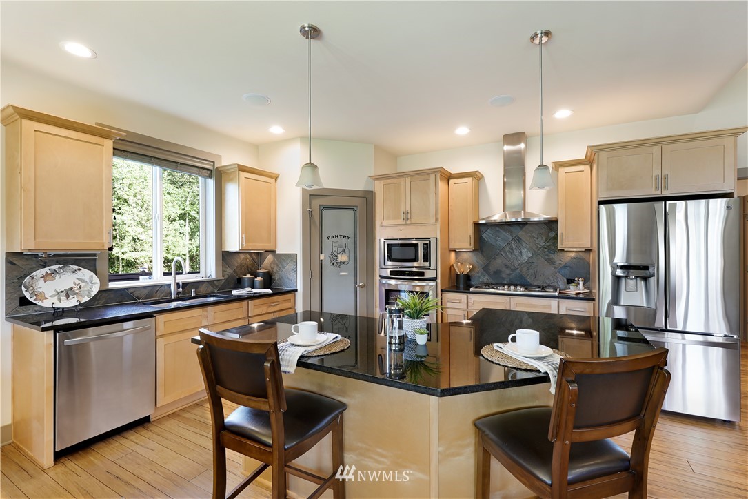 5012 Southeast 2nd Place Renton, WA 98059 - Photo 8 of 29