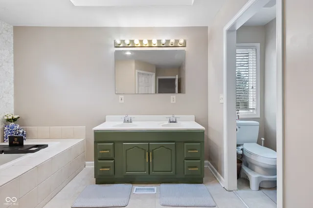 $2,500 | 1108 East 106th Street, Carmel, IN 46280