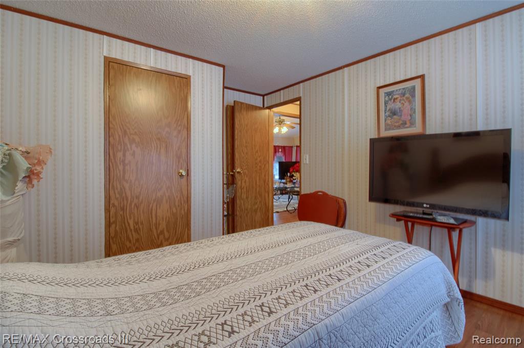 48620 Wear Road Belleville, MI 48111 - Photo 19 of 24