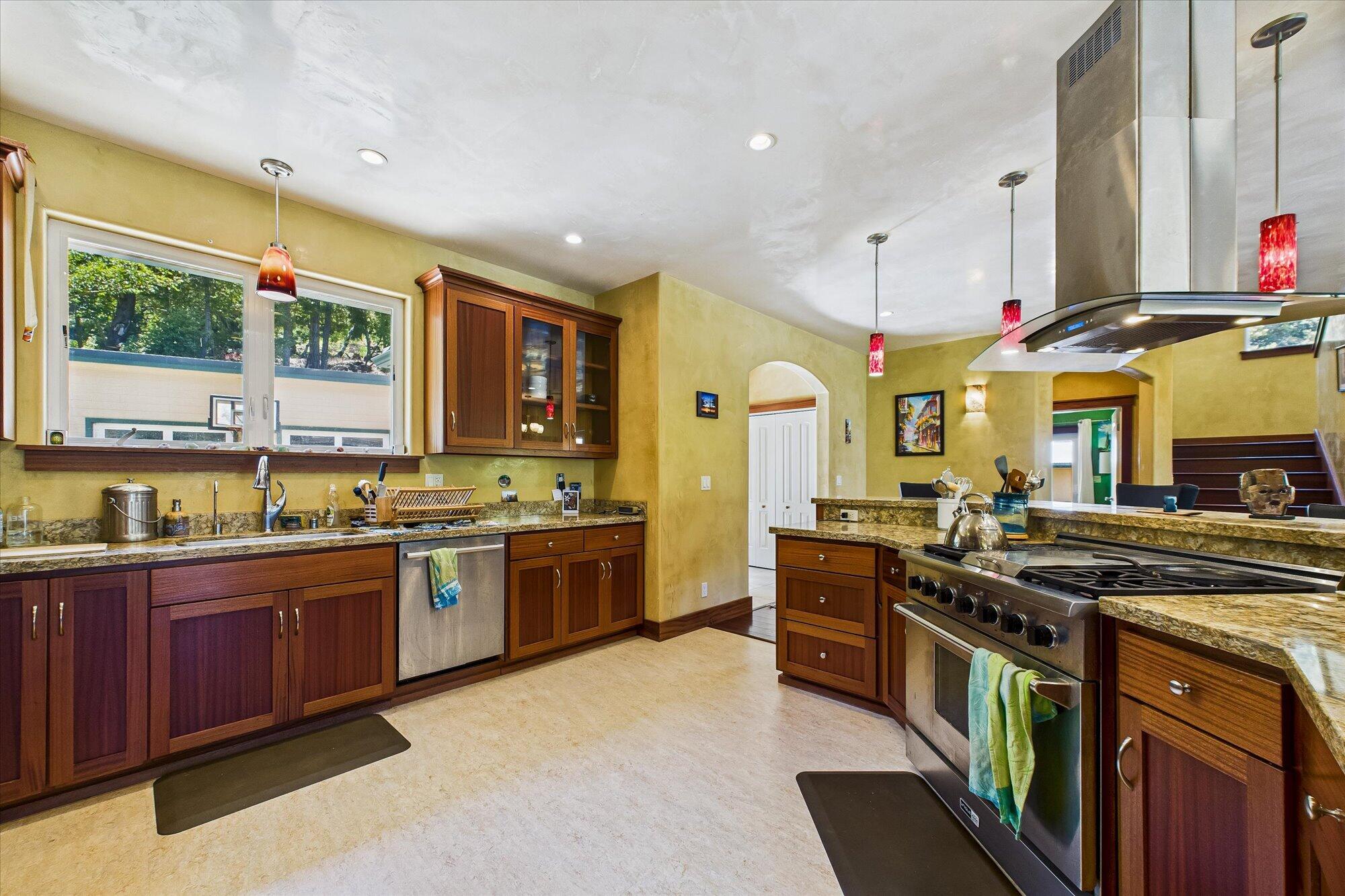 981 Mahan Road Garberville, CA 95542 - Photo 24 of 80