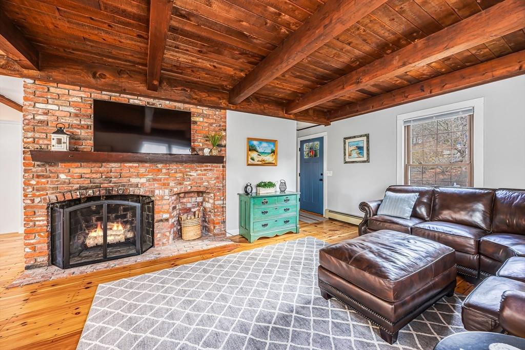 102 Prince Way Dennis, MA 02660 - Photo 14 of 42