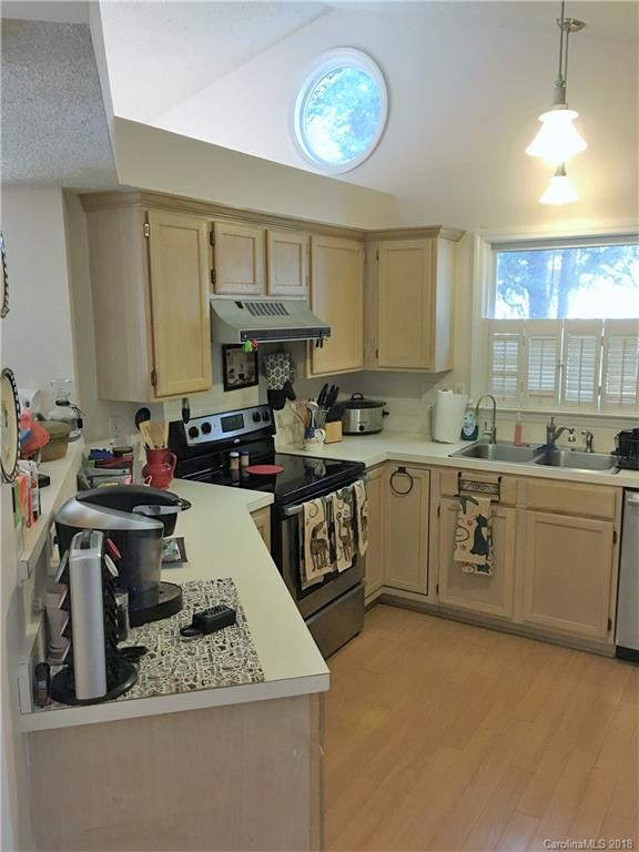 7806 Trotter Road Charlotte, NC 28216 - Photo 4 of 21 Gallery Image 4