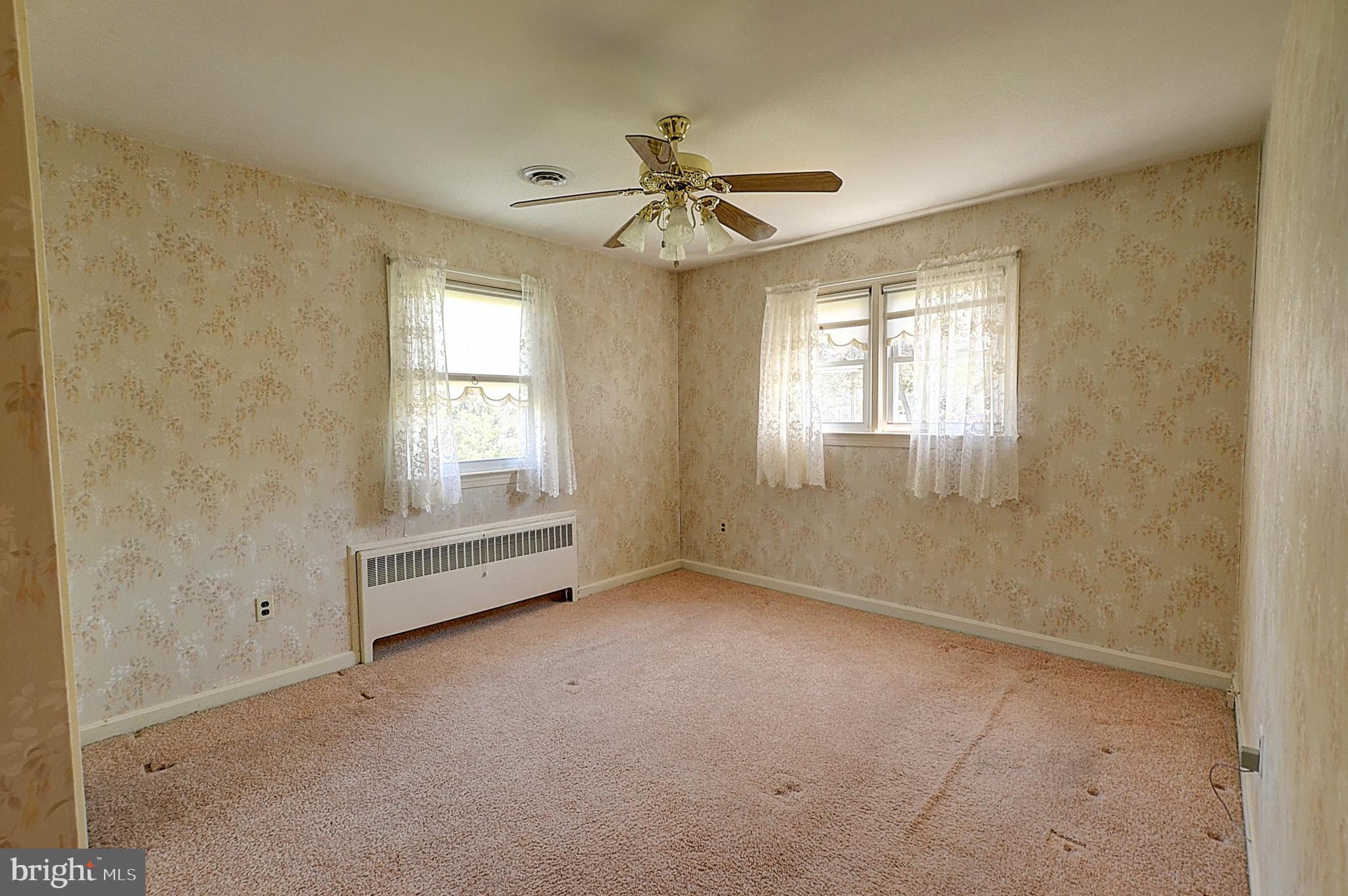 6503 Horseshoe Road Clinton, MD 20735 - Photo 13 of 17 Bedroom
