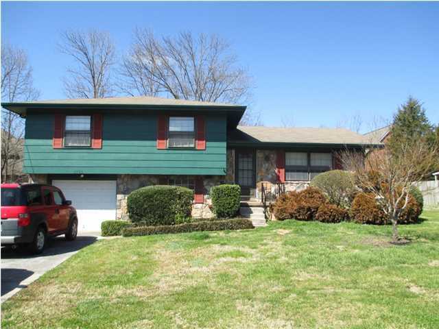 2303 Rodeo Drive Chattanooga, TN 37421 - Photo 1 of 35 Primary Photo