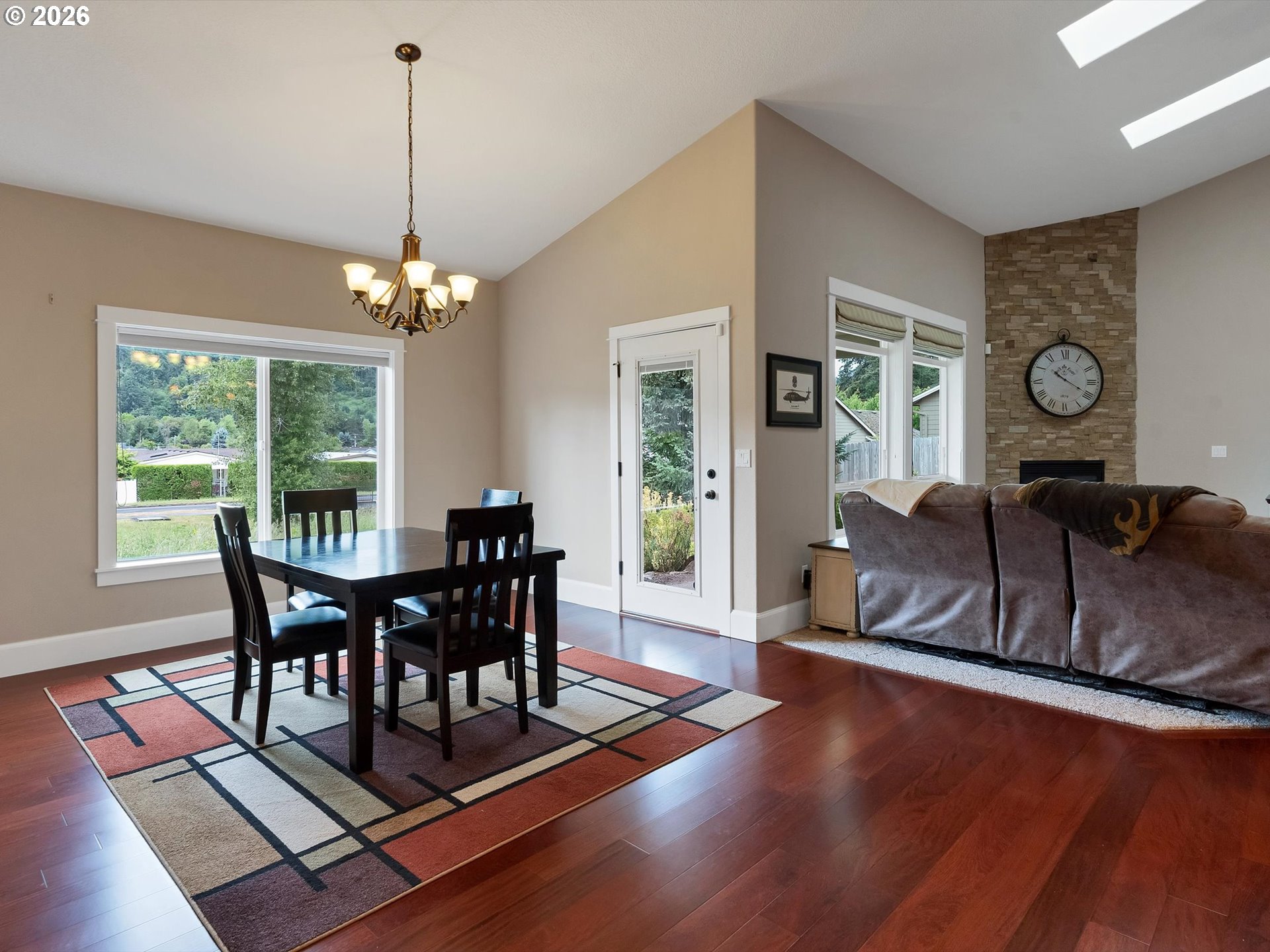 1306 Frontier Street Silverton, OR 97381 - Photo 20 of 46