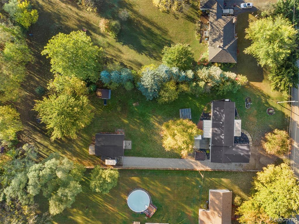 17655 Lohr Road Belleville, MI 48111 - Photo 10 of 57 Gallery Image 10