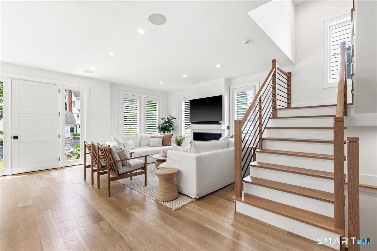 6 Down River Road, Unit 2 New Canaan, CT 06840 - Photo 16 of 33 Gallery Image 16