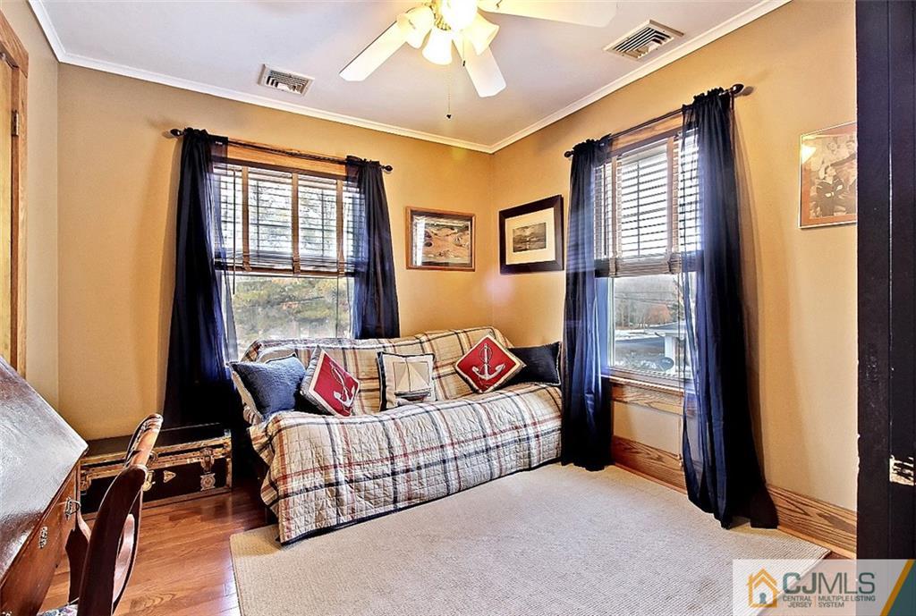 408 Raritan Avenue Middlesex, NJ 08846 - Photo 13 of 25 Gallery Image 13
