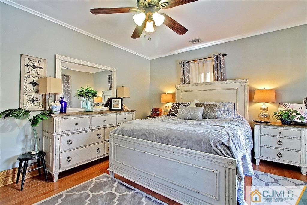 408 Raritan Avenue Middlesex, NJ 08846 - Photo 17 of 25 Gallery Image 17