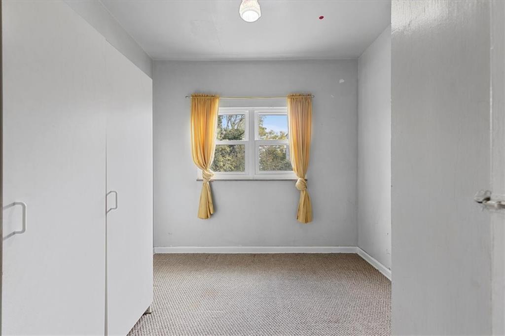 1622 Methyl Street Pittsburgh, PA 15216 - Photo 28 of 45 a view of room