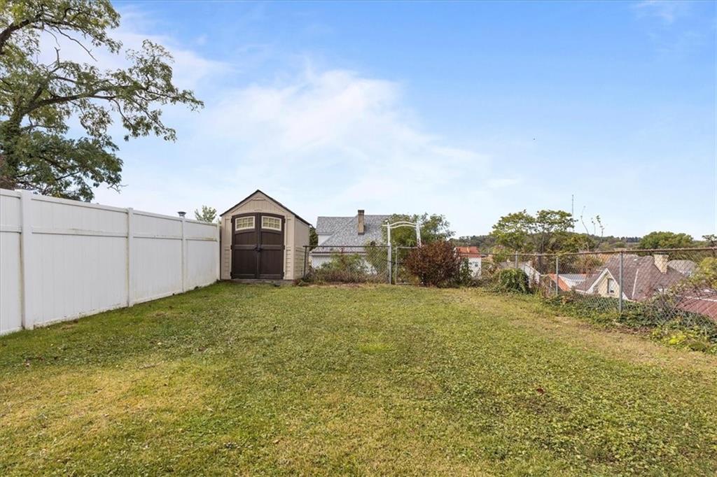 1622 Methyl Street Pittsburgh, PA 15216 - Photo 30 of 45 a house view with a garden space