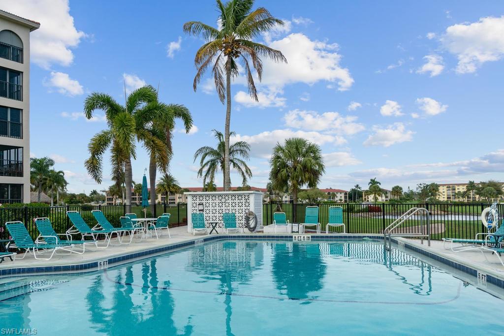 57 High Point Circle West, Unit 106 Naples, FL 34103 - Photo 19 of 21