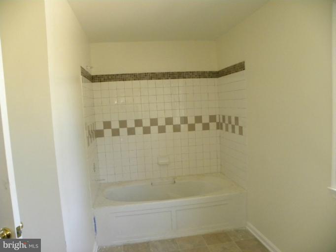 13119 Rosedale Cannery Road Still Pond, MD 21667 - Photo 15 of 19 Bath (Master)