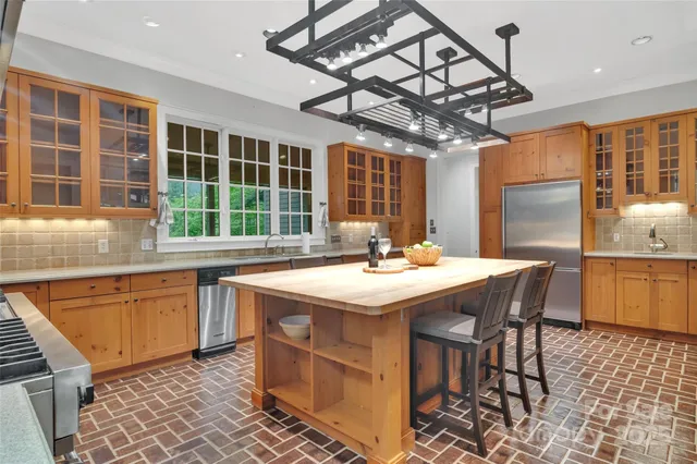 $4,950,000 | 1957 Cold Mountain Road, Lake Toxaway, NC 28747