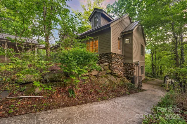 $4,950,000 | 1957 Cold Mountain Road, Lake Toxaway, NC 28747