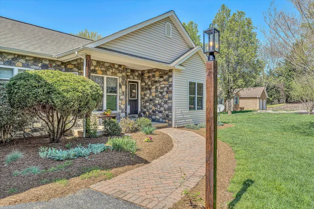 $929,000 | 1295 Idlewood Road, Hardy, VA 24101