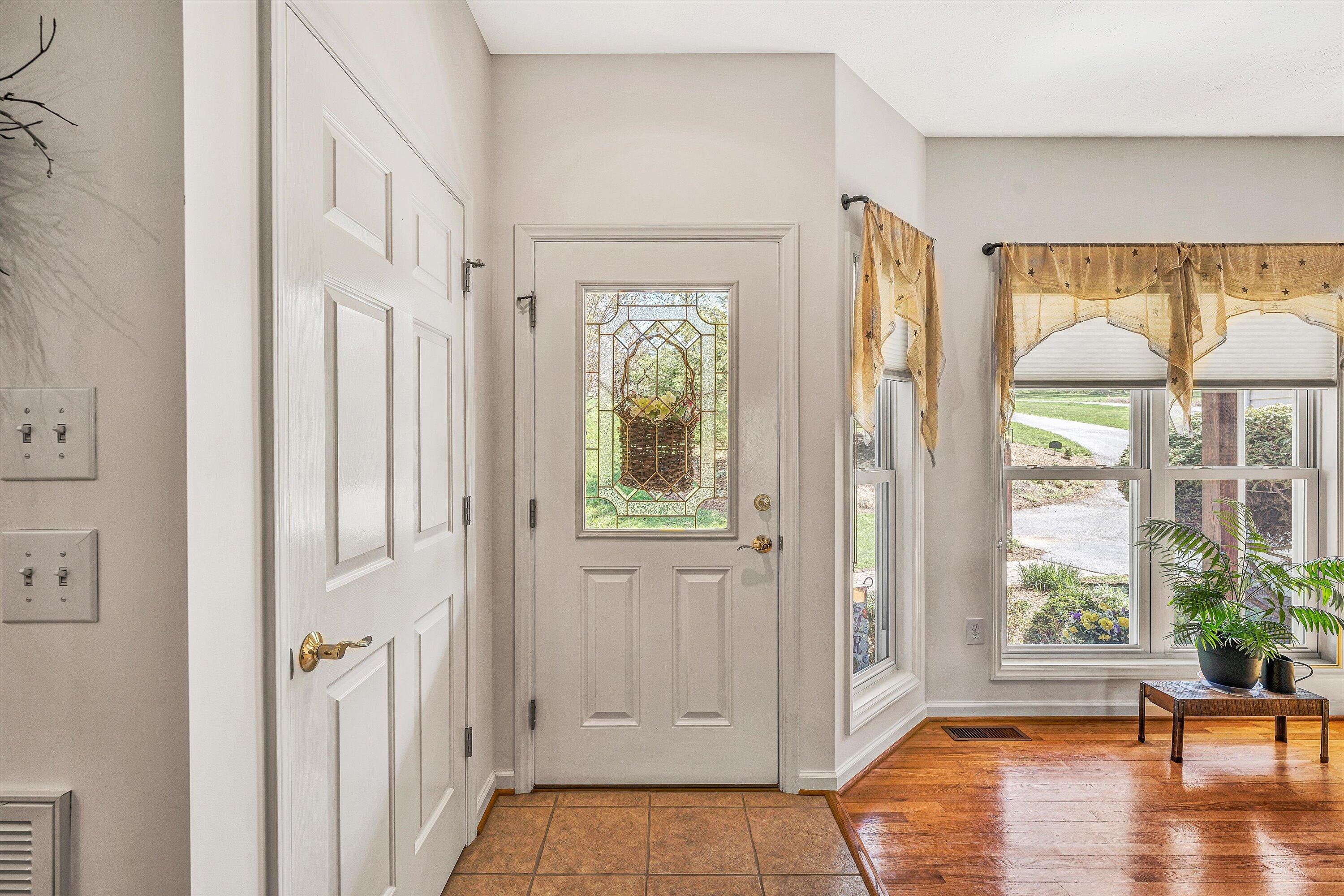 1295 Idlewood Road Hardy, VA 24101 - Photo 5 of 55 09-DSC00328