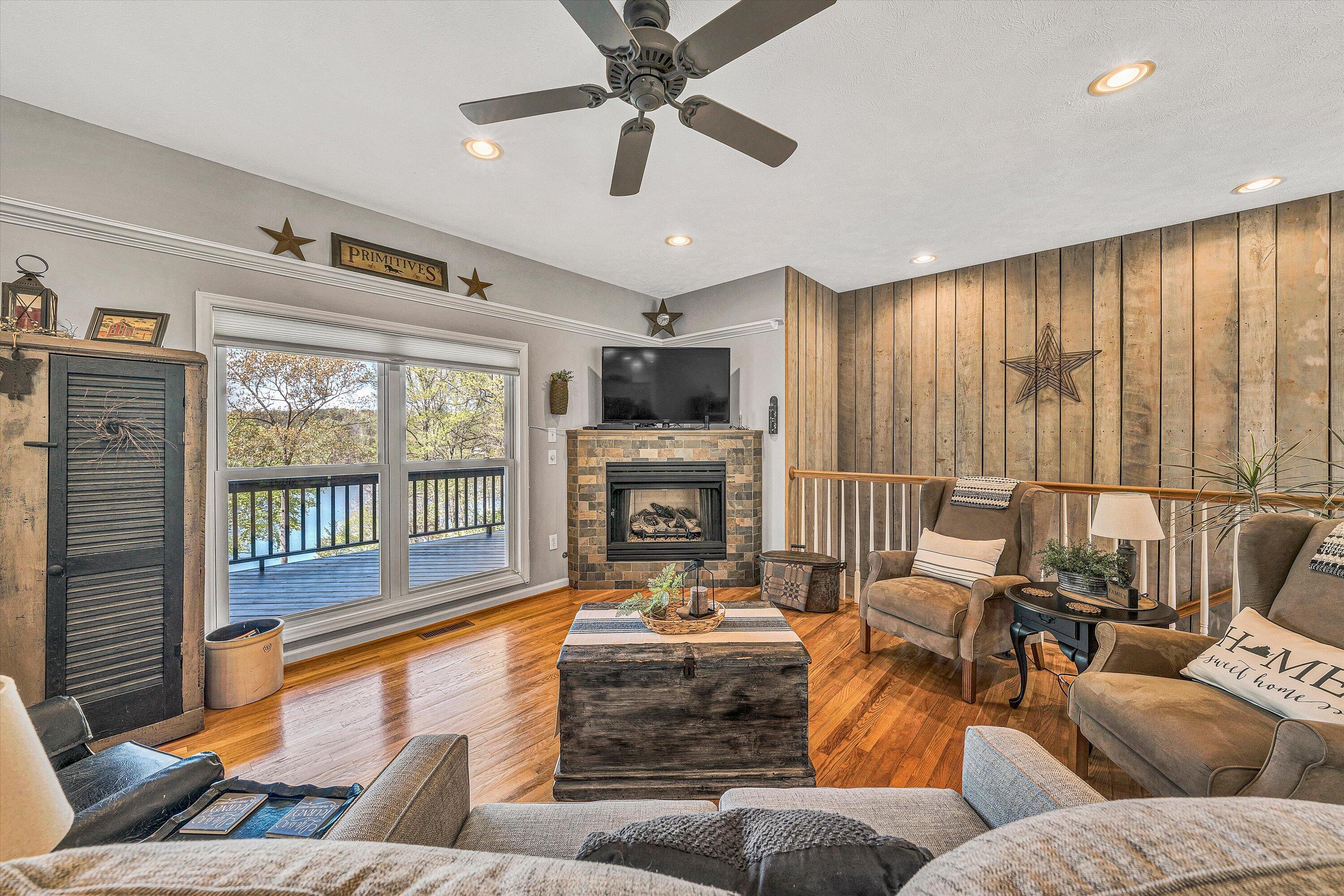 1295 Idlewood Road Hardy, VA 24101 - Photo 8 of 55 12-DSC00338