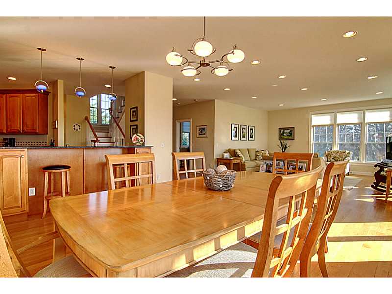 7 Bayberry Road Westerly, RI 02891 - Photo 8 of 25 Dining Room.