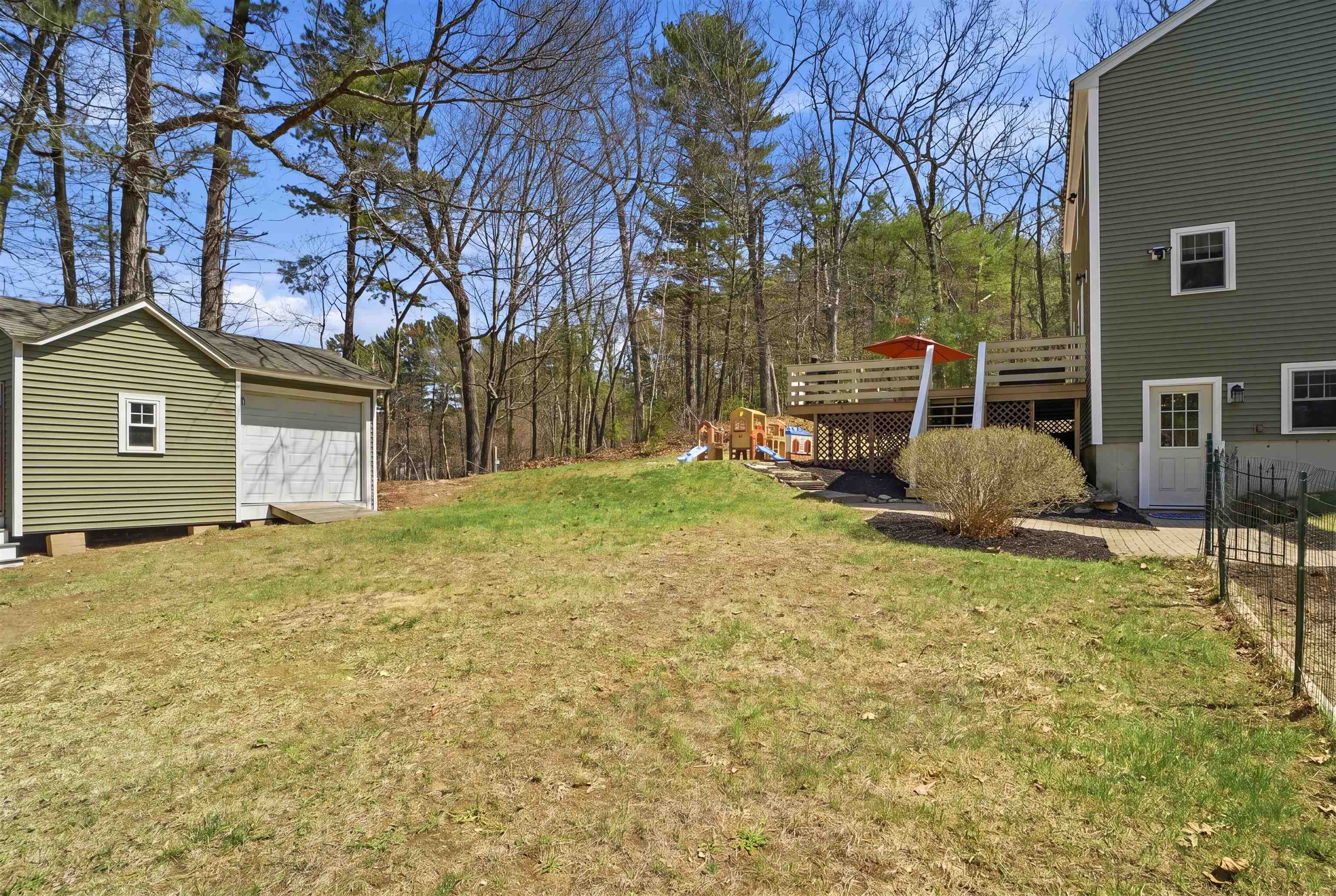 1 Jessica Lane Hudson, NH 03051 - Photo 8 of 59