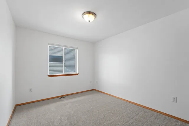 $2,100 | 1701 West Cimarron Lane, Spokane, WA 99208