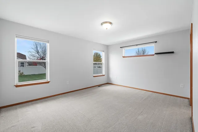 $2,100 | 1701 West Cimarron Lane, Spokane, WA 99208