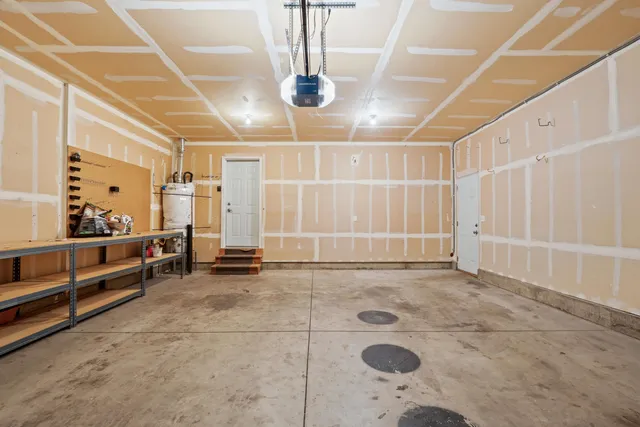 $2,100 | 1701 West Cimarron Lane, Spokane, WA 99208