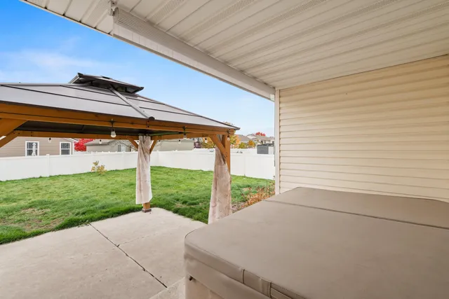 $2,100 | 1701 West Cimarron Lane, Spokane, WA 99208