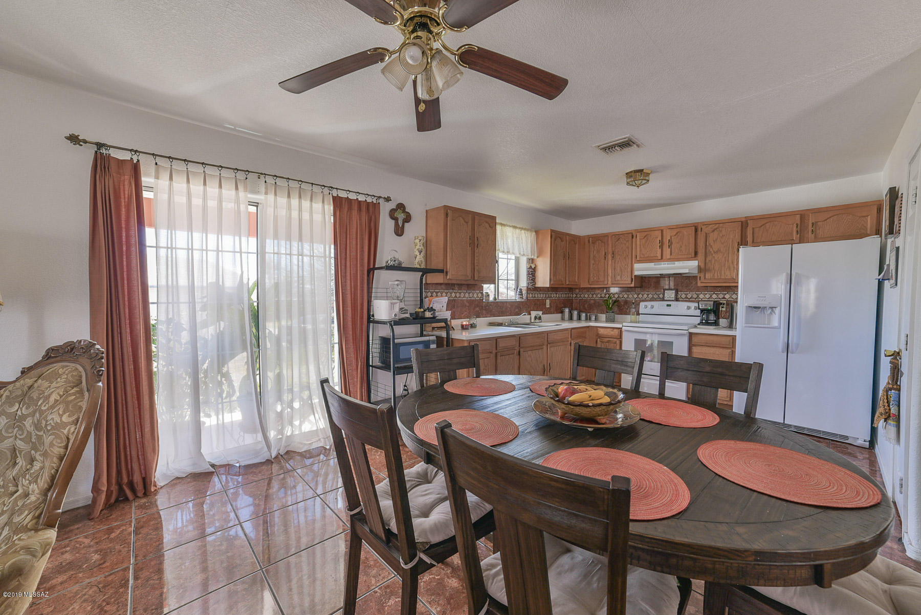 415 Camino Hombre De Oro Rio Rico, AZ 85648 - Photo 25 of 32