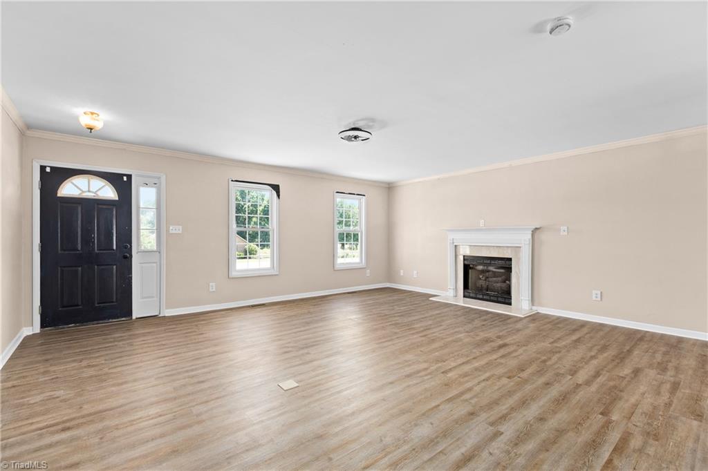 565 Adams Gate Road Winston-Salem, NC 27107 - Photo 5 of 25