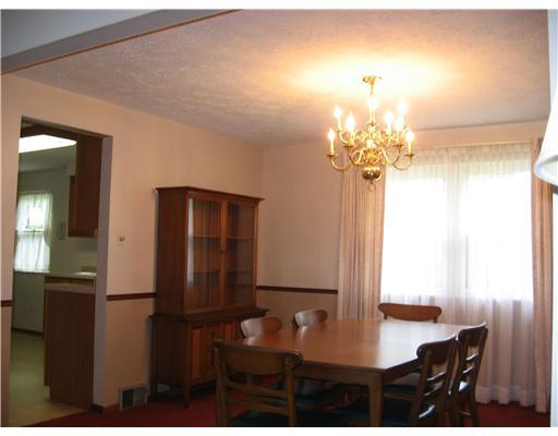 107 North Jamestown Road Coraopolis, PA 15108 - Photo 6 of 18 Dining Room. Spacious dining room has plenty of room for your furniture and those family dinners. You will also find hard wood flooring under this carpet.