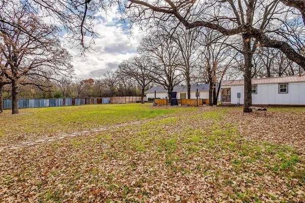 $1,000 | 1809 Whispering Oaks Street, Burleson, TX 76028