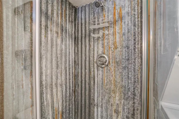 $1,000 | 1809 Whispering Oaks Street, Burleson, TX 76028