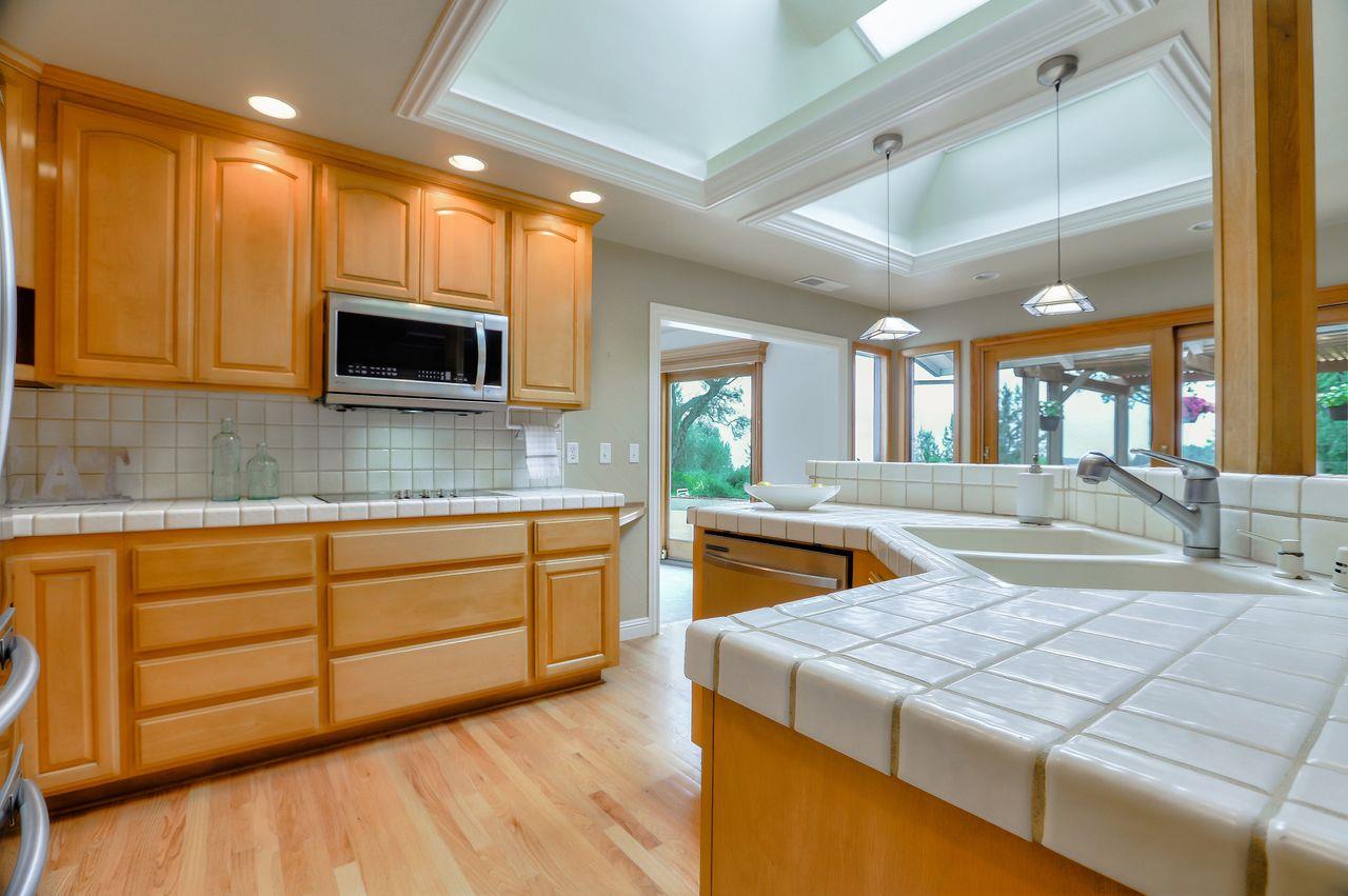 22950 Summit Road Los Gatos, CA 95033 - Photo 15 of 50 Gallery Image 15